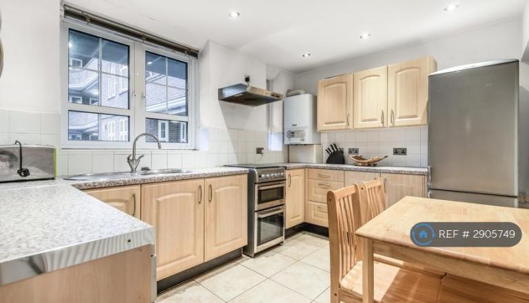 Flat Tilson Gardens in Greater London