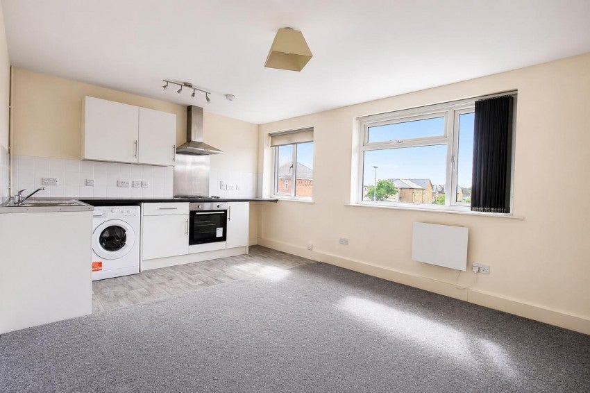 Flat Coneygree Road in Peterborough