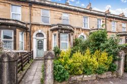 Flat Lower Bristol Road in Bath