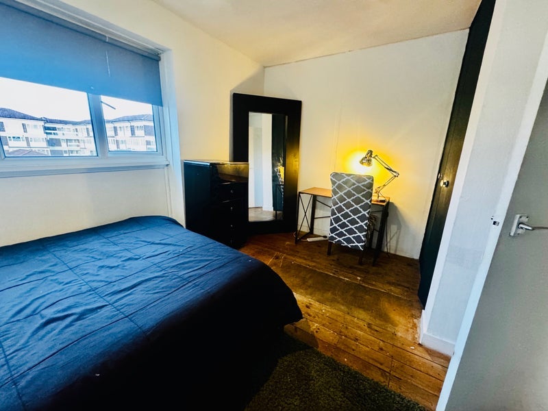 Room Vassall Road in Greater London