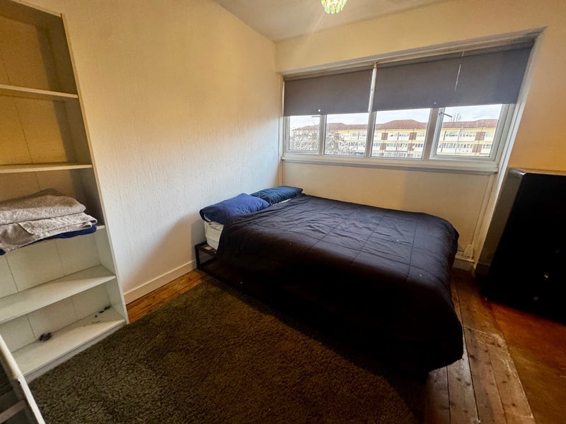 Room Vassall Road in Greater London