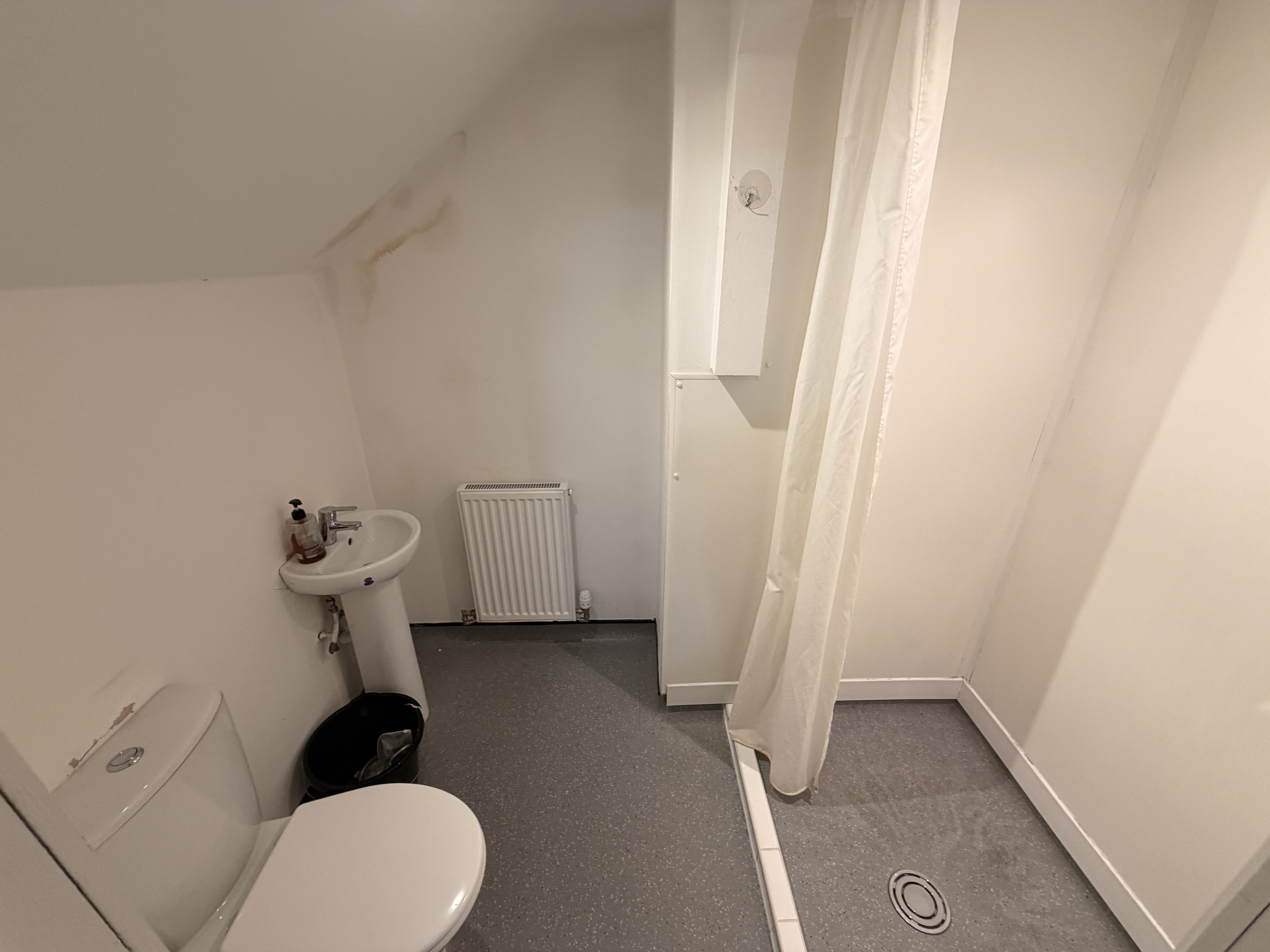 Room Oliver Street in Northampton