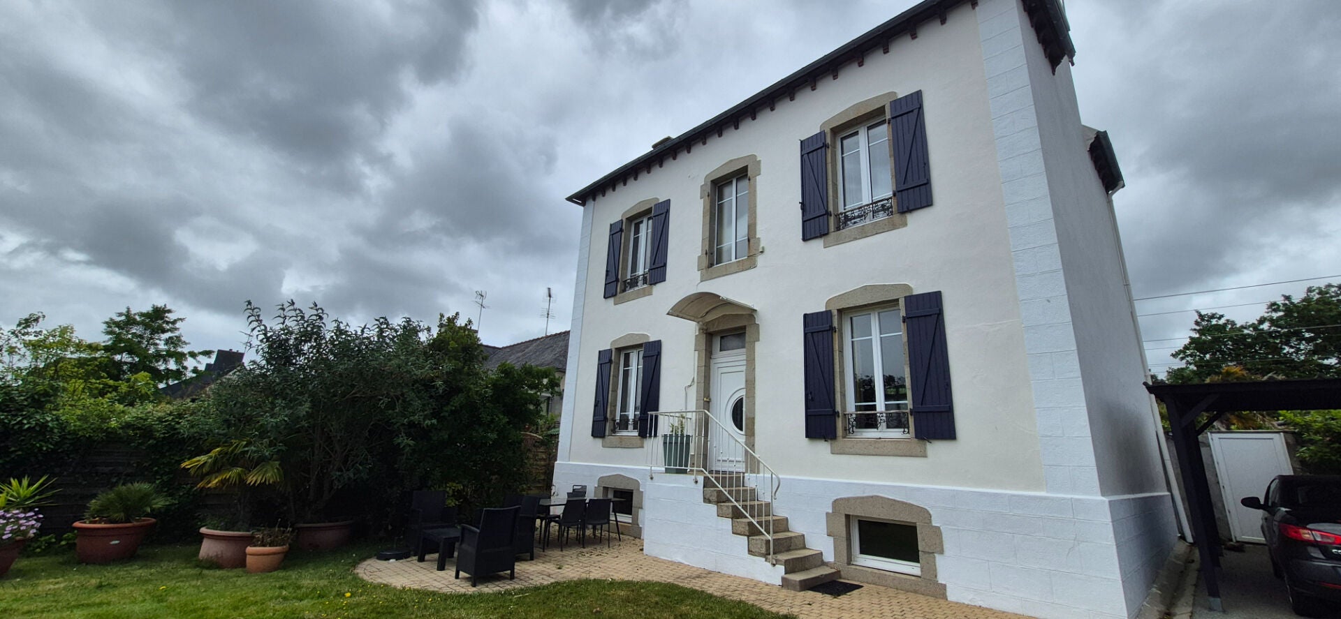 House Rue de La Fontaine Blanche in Landerneau
