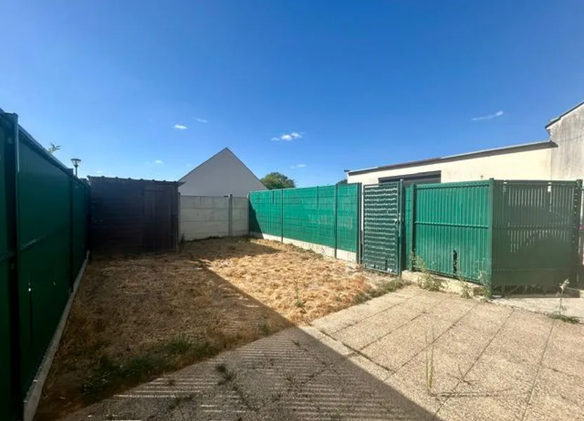 House Allée des Abeilles in Fay-aux-Loges