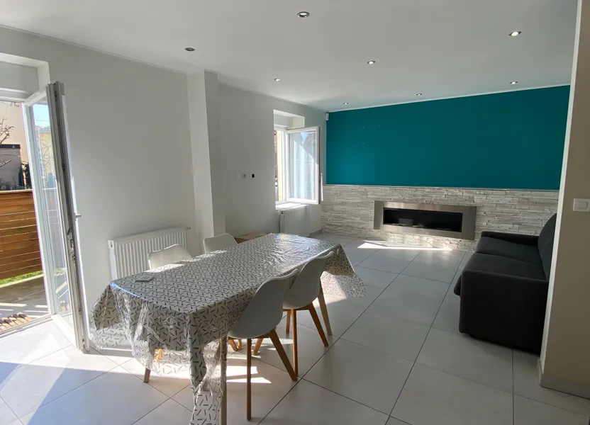 Flat Rue Charles de Gaulle in Soetrich