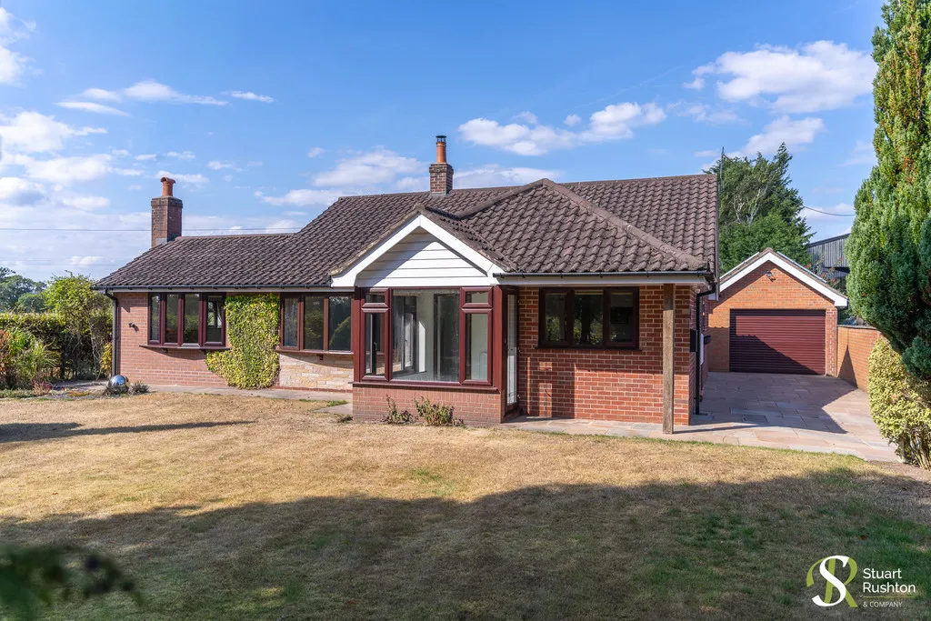 House Forty Acre Lane in Swettenham