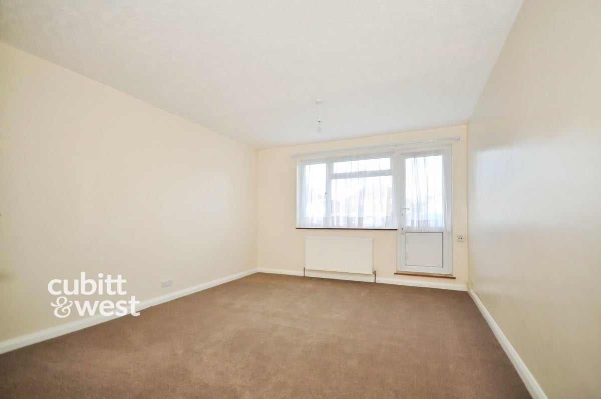 Flat The Steyne in Arun