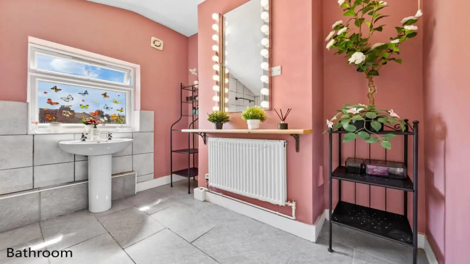 Room Morley Road in Greater London