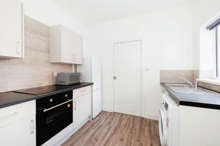 Flat Saltwell Place in Gateshead