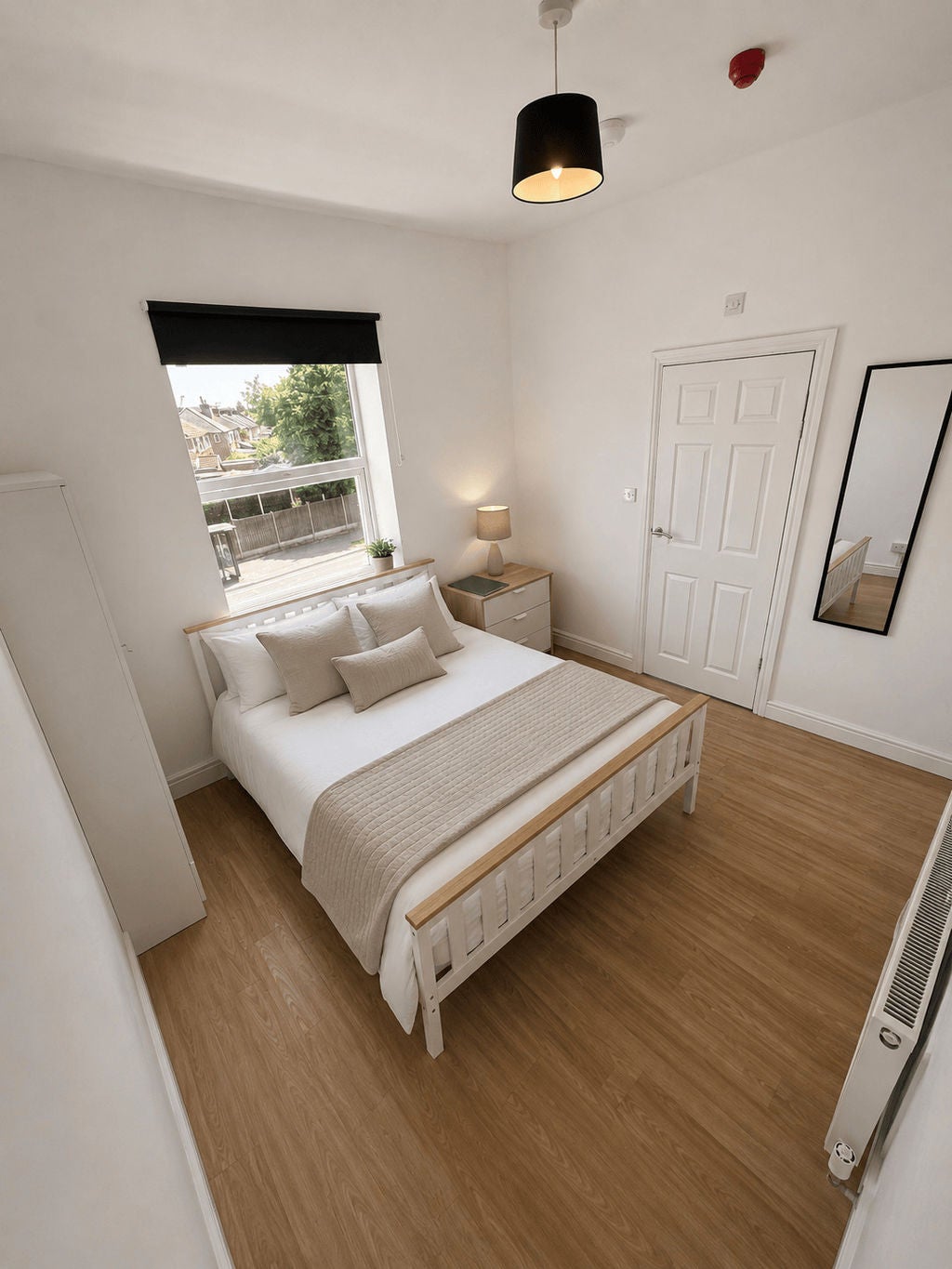 Flat Broomhill Road in Ashfield