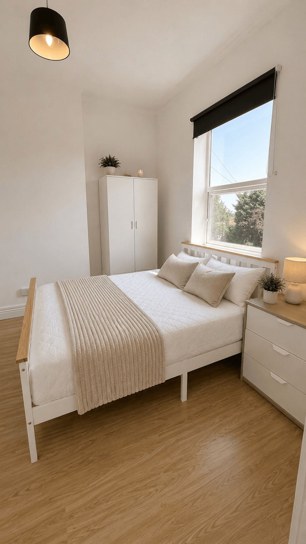 Flat Broomhill Road in Ashfield