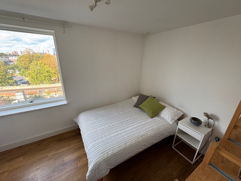 Room Brixton Station Road in Greater London