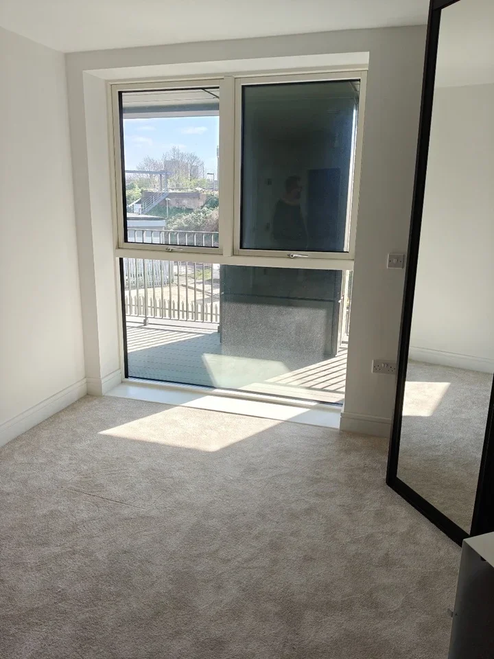 Room Silver Road in Greater London