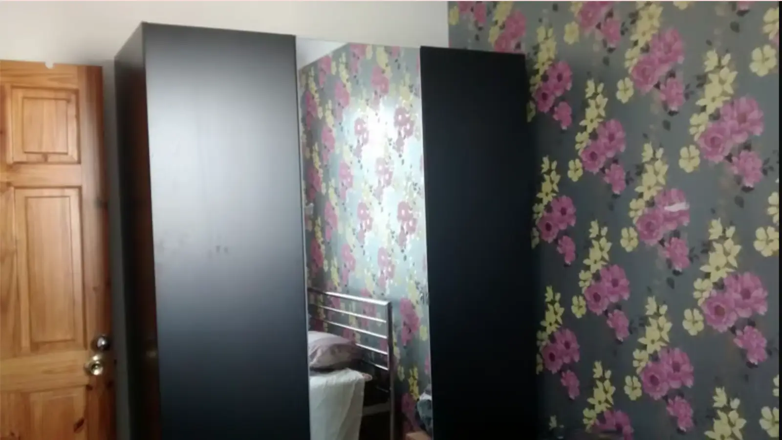 Flat Welbeck Road in Greater London