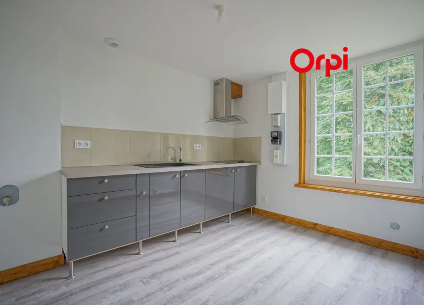 Appartement Place Saint-Denis à Brionne