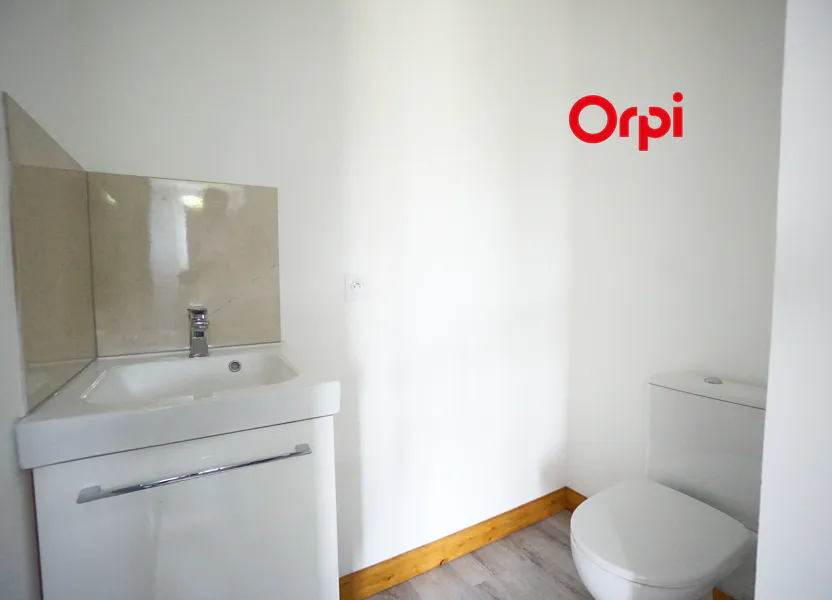 Appartement Place Saint-Denis à Brionne