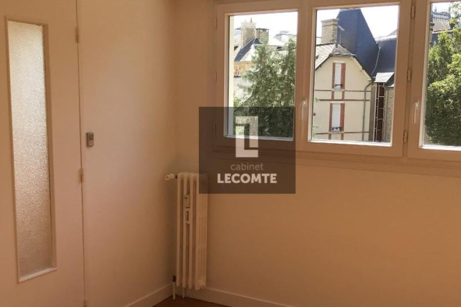 Flat Boulevard de la Duchesse Anne in Rennes