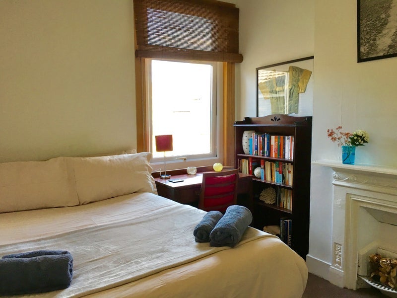 Room Tweed Mouth Road in Greater London