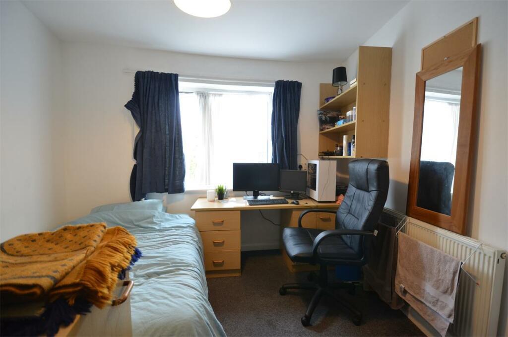 Flat St Stephens Road in Birmingham
