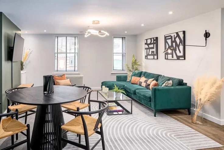 Flat Wardour Street in City of Westminster