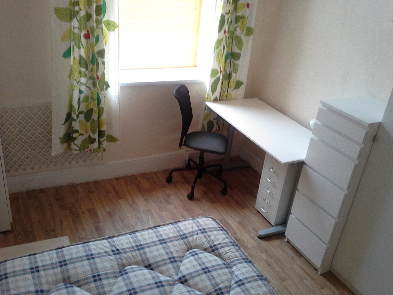 Room Nile Road in Pontypridd