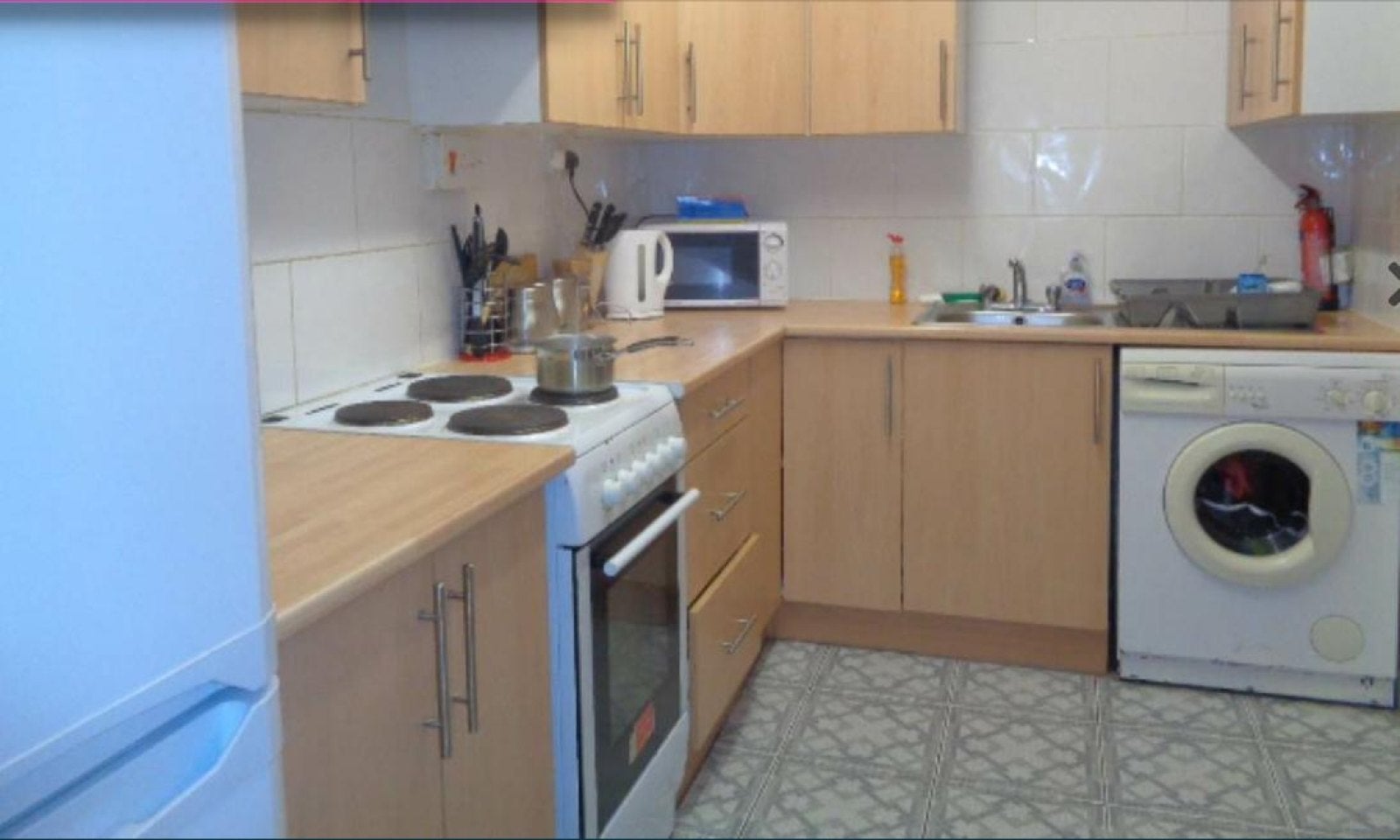 Room Nile Road in Pontypridd
