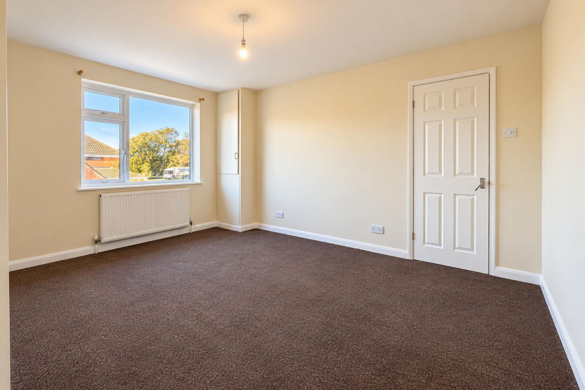 Flat Broadway in Cherwell District