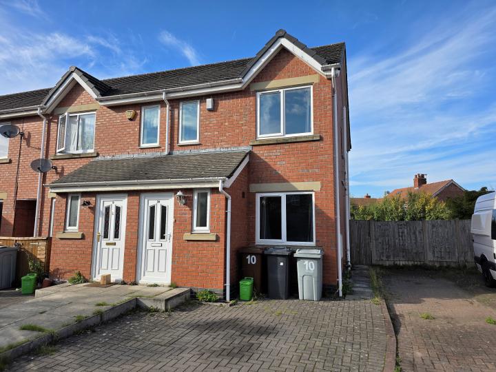 House Waters Edge Mews in Middlewich