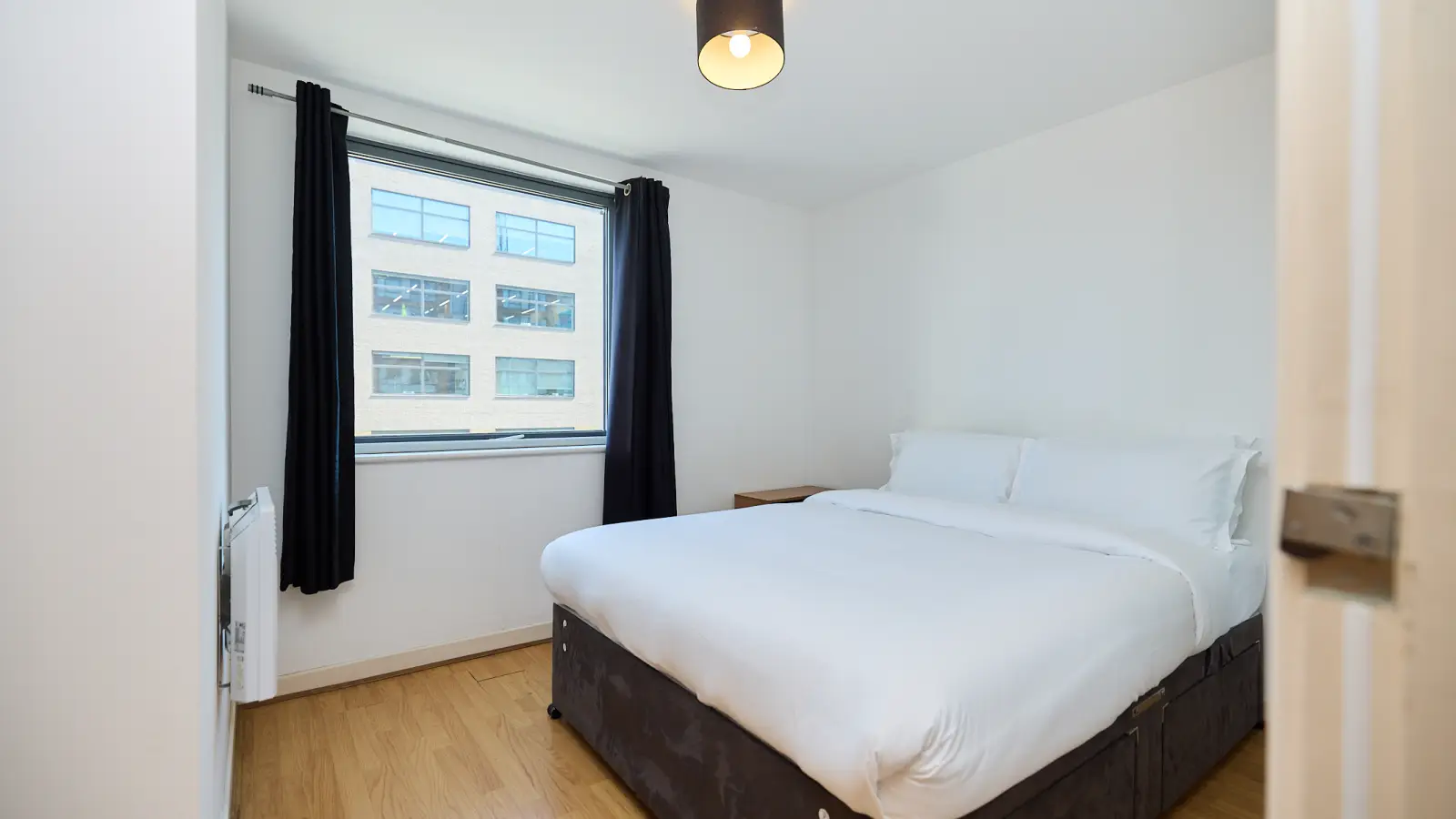 Flat Huxley Street in City of Westminster