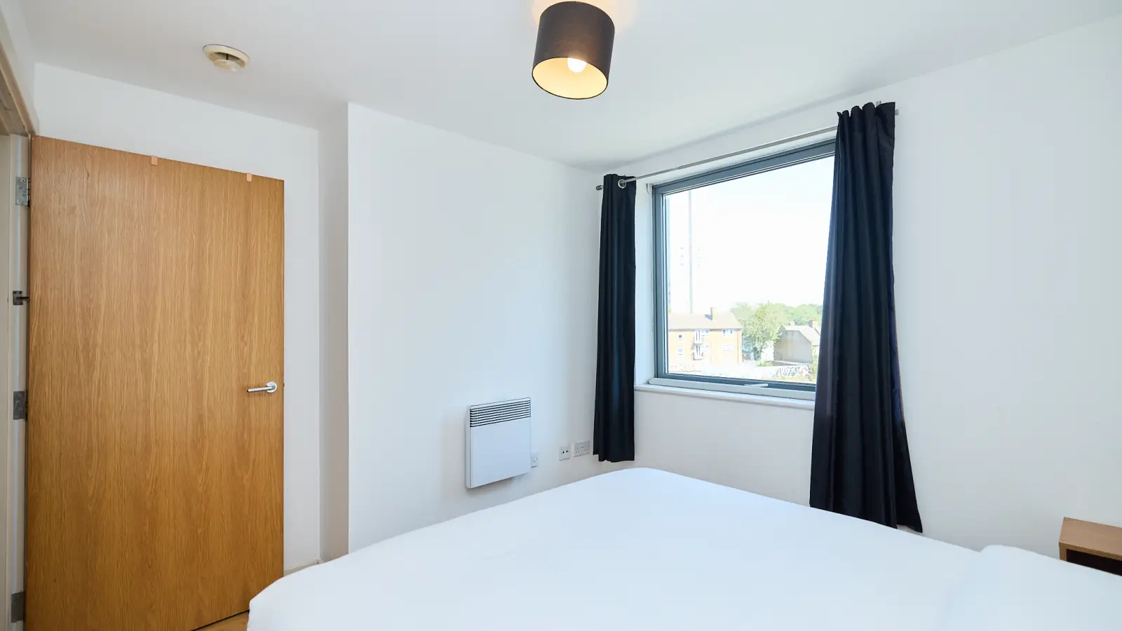 Flat Huxley Street in City of Westminster