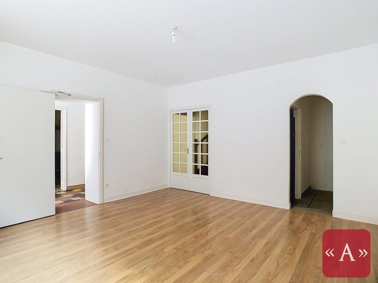 House Route de Garrigues in Saint-Sulpice-la-Pointe