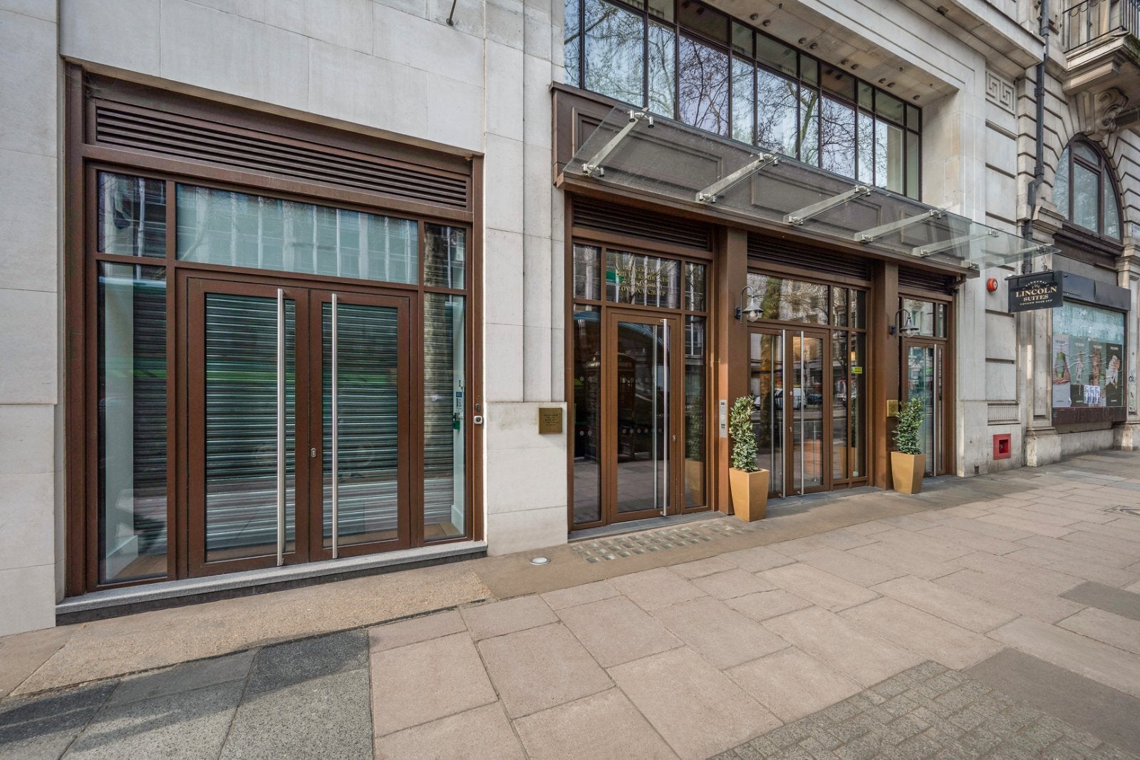 Flat Kingsway in City of Westminster