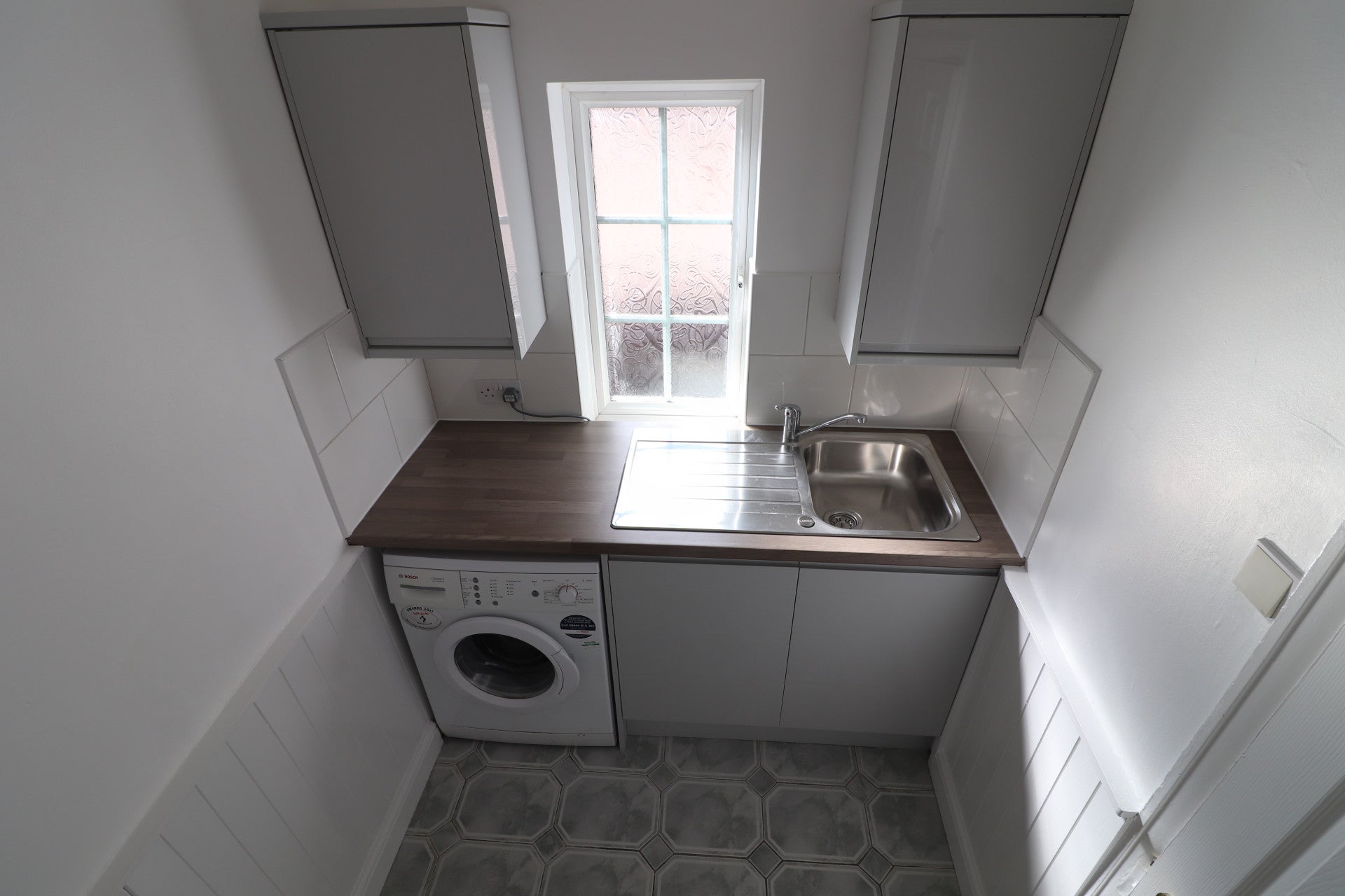Room Cambrian View in Whitchurch Urban