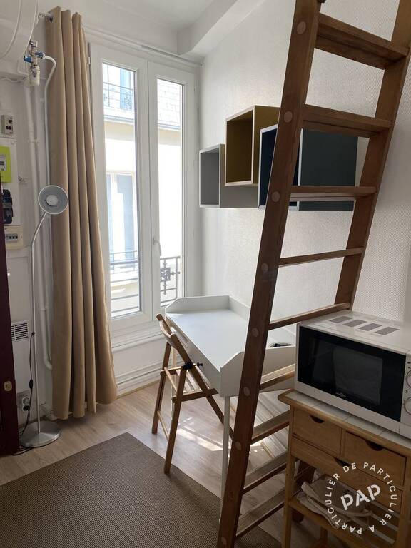 Room Rue Rollin in Paris