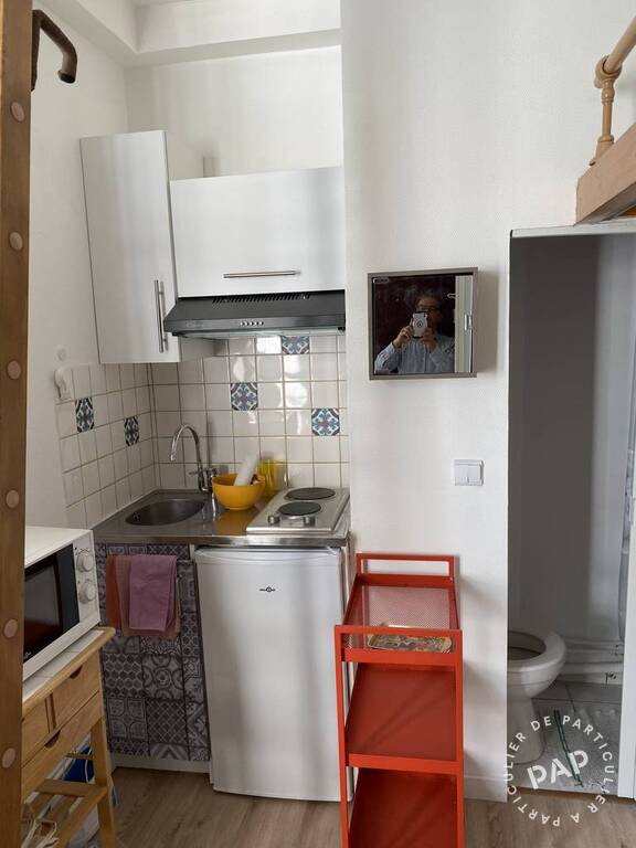 Room Rue Rollin in Paris
