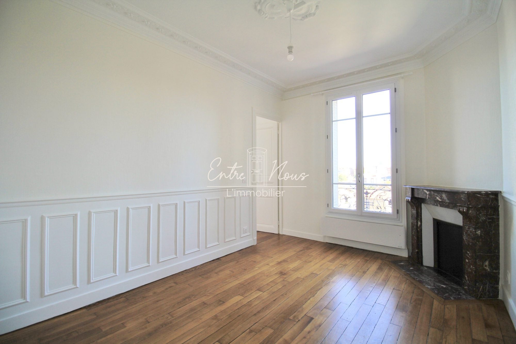 Flat Rue Colbert in Colombes