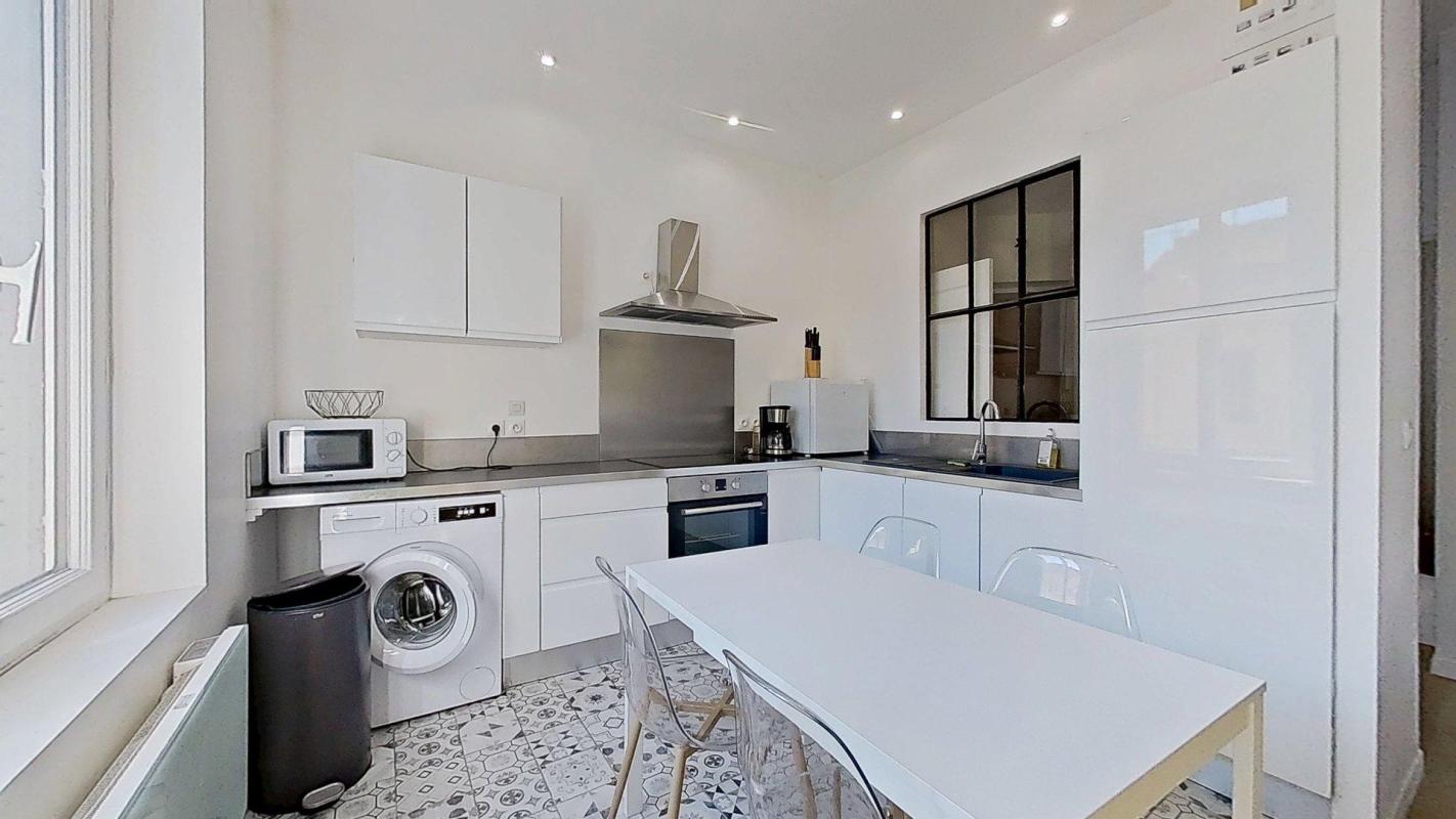 Appartement Rue Paul Cazeneuve à Lyon