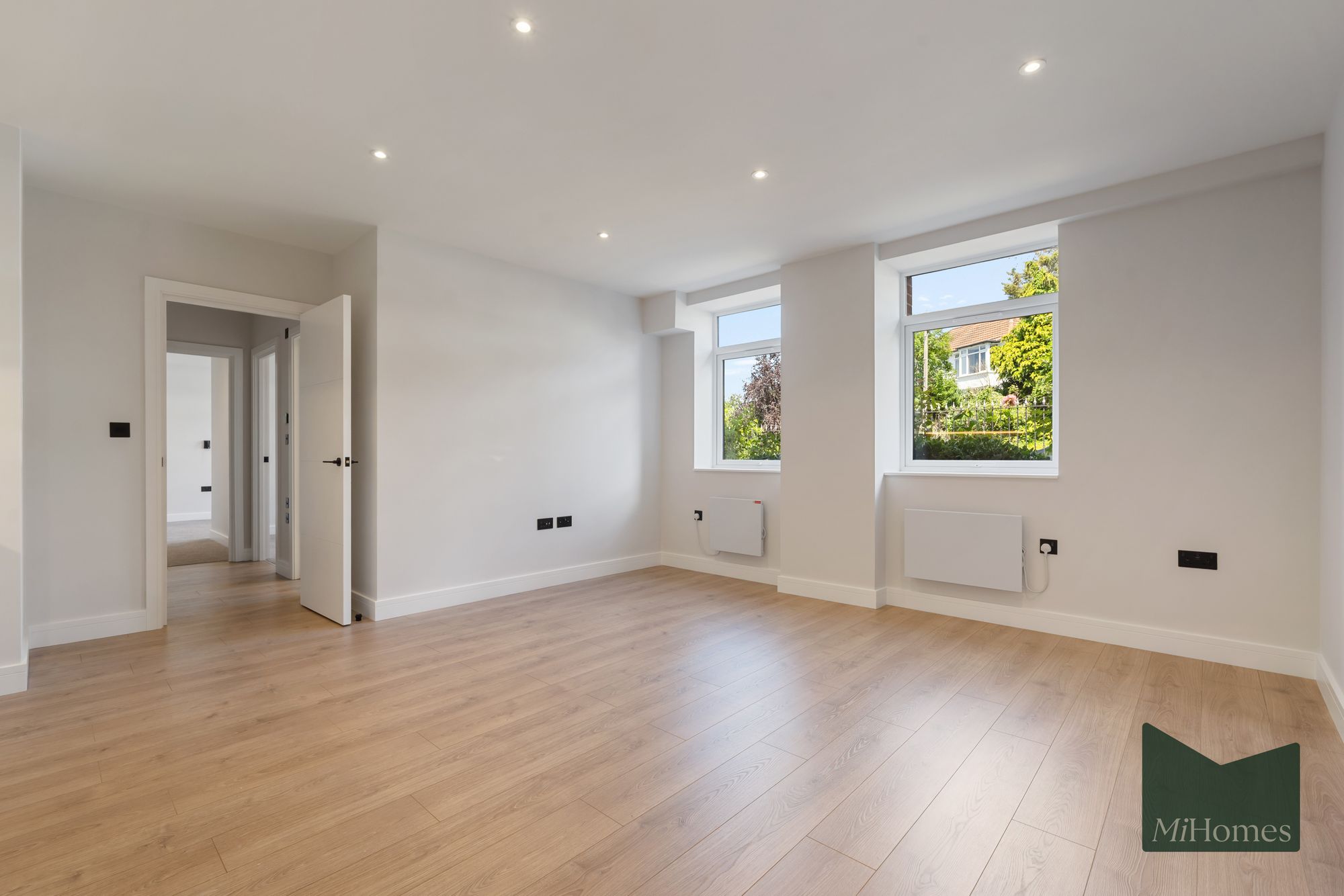 Flat Lawn Lane in Dacorum
