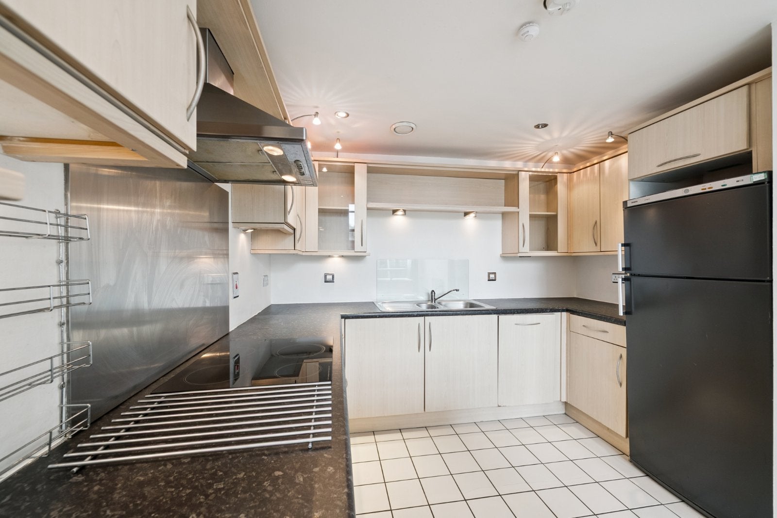Flat Carnoustie Street in Glasgow
