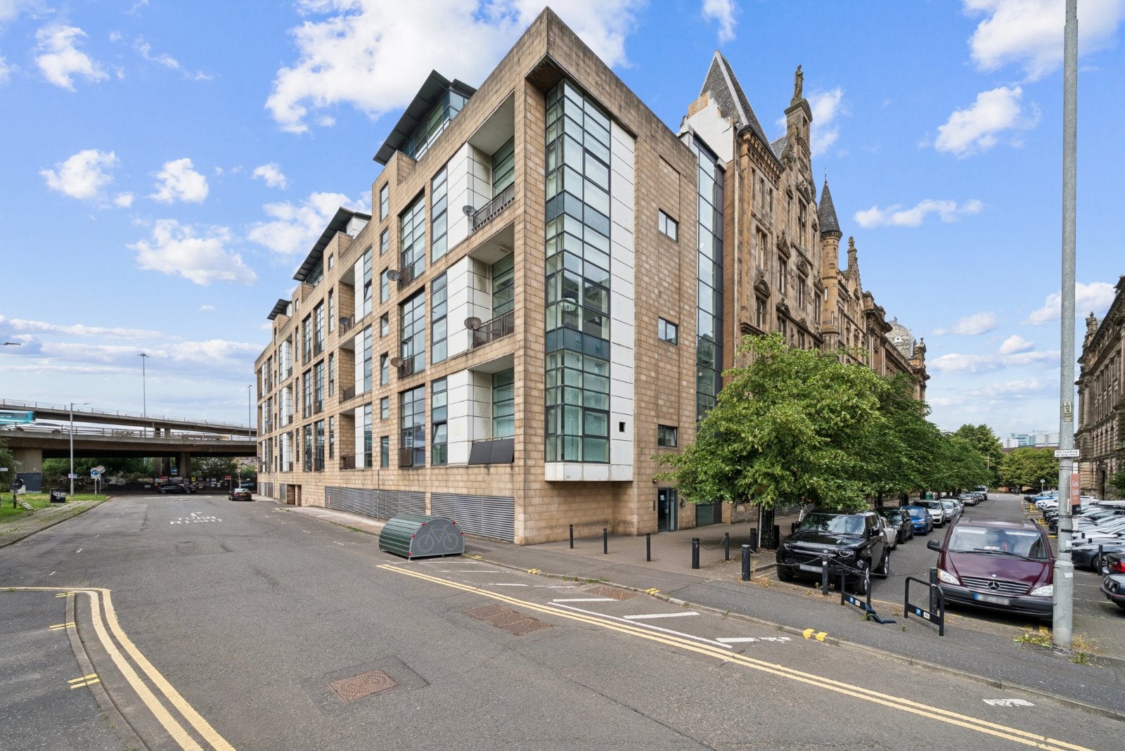 Flat Carnoustie Street in Glasgow