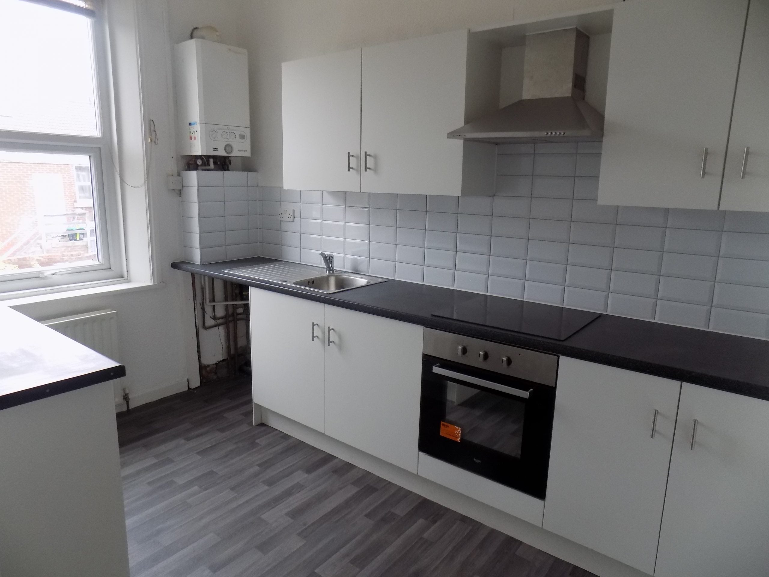 Flat Mowbray Street in Newcastle upon Tyne