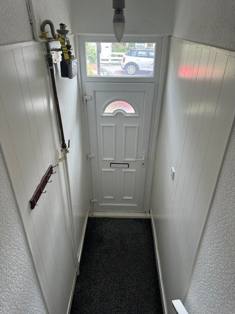 Flat Mowbray Street in Newcastle upon Tyne