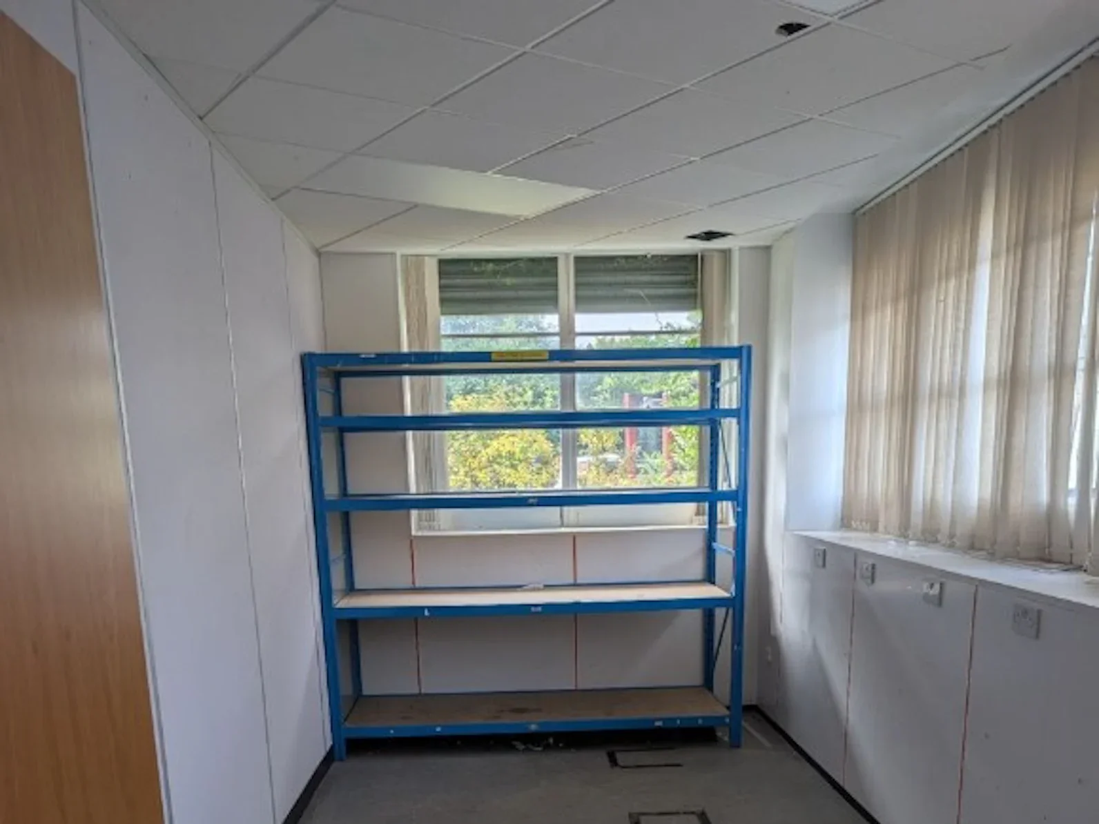 Flat Cadzow Industrial Estate in Hamilton