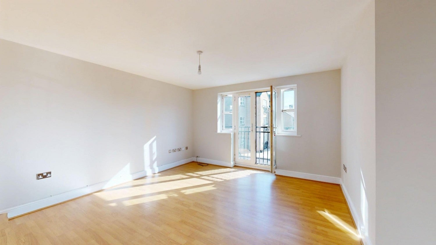 Flat Fowlers Court in Leeds