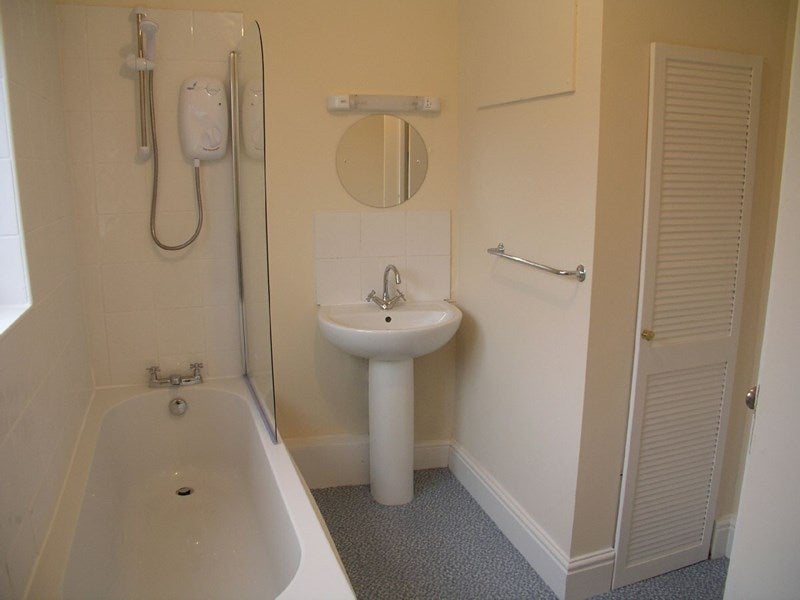 Flat Biddulph Road in Congleton