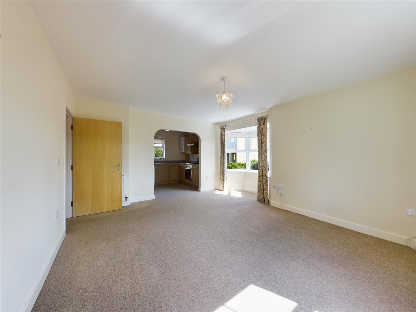 Flat Wheal Sperries Way in Newbridge