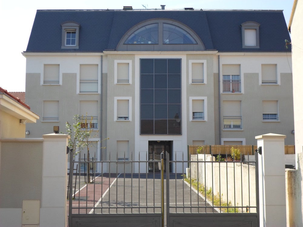 Flat Rue Henri Millet in Romilly-sur-Seine