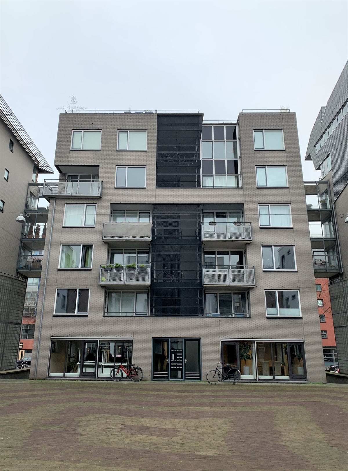 Appartement te huur in Amsterdam – Koerierstersplein – foto 1
