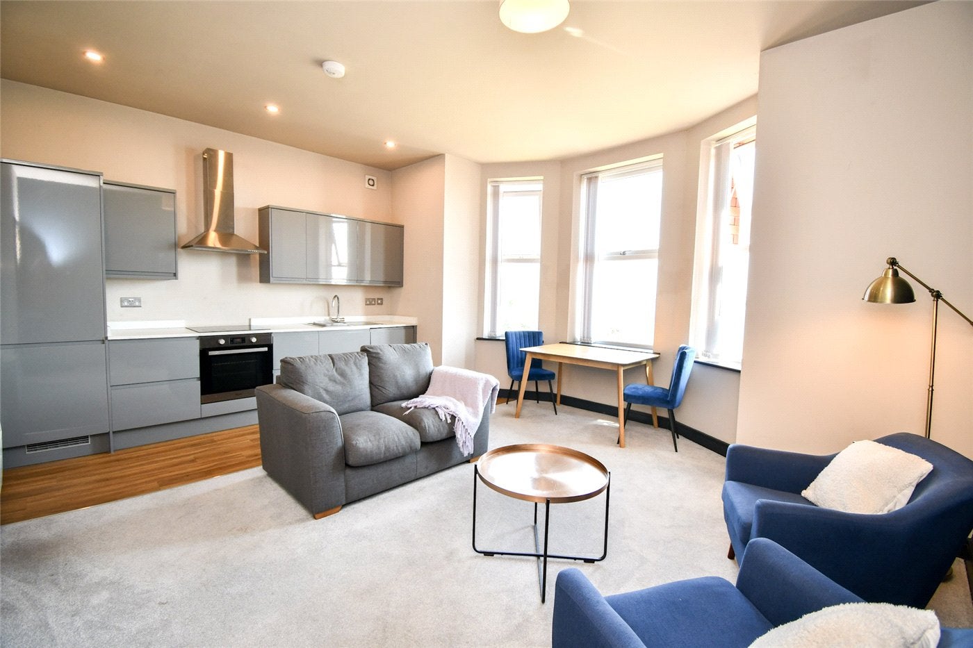 Flat Blenheim Road in Wallasey