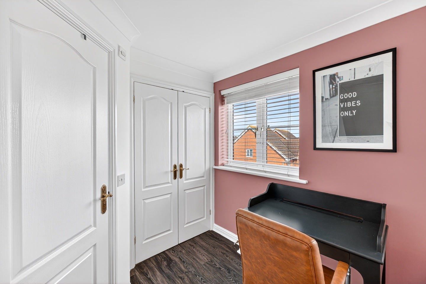House Redwald Close in Kempston